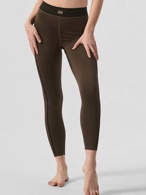 Alo Yoga espresso brown AIRLIFT HIGH WAIST 7/8 LINE UP LEGGING size Small